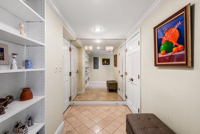 8 Museum Way 2304, Cambridge, MA 02141