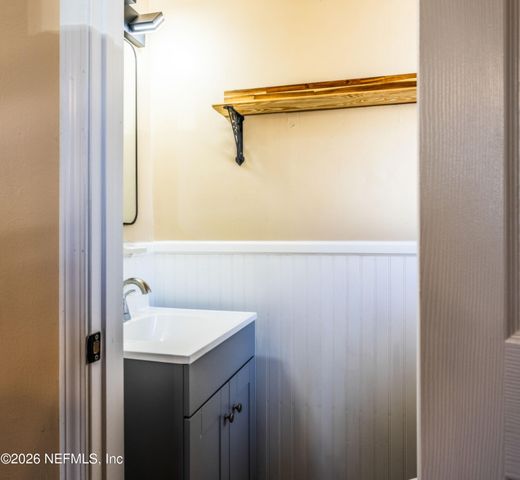 6853 LONDON BRIDGE Lane, Jacksonville, FL 32210