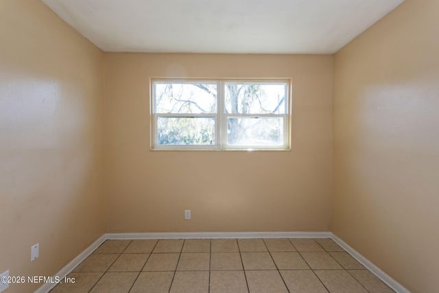 6853 LONDON BRIDGE Lane, Jacksonville, FL 32210