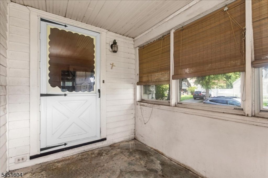 1014 Raritan Rd, Cranford Twp., NJ 07016 — photo 2