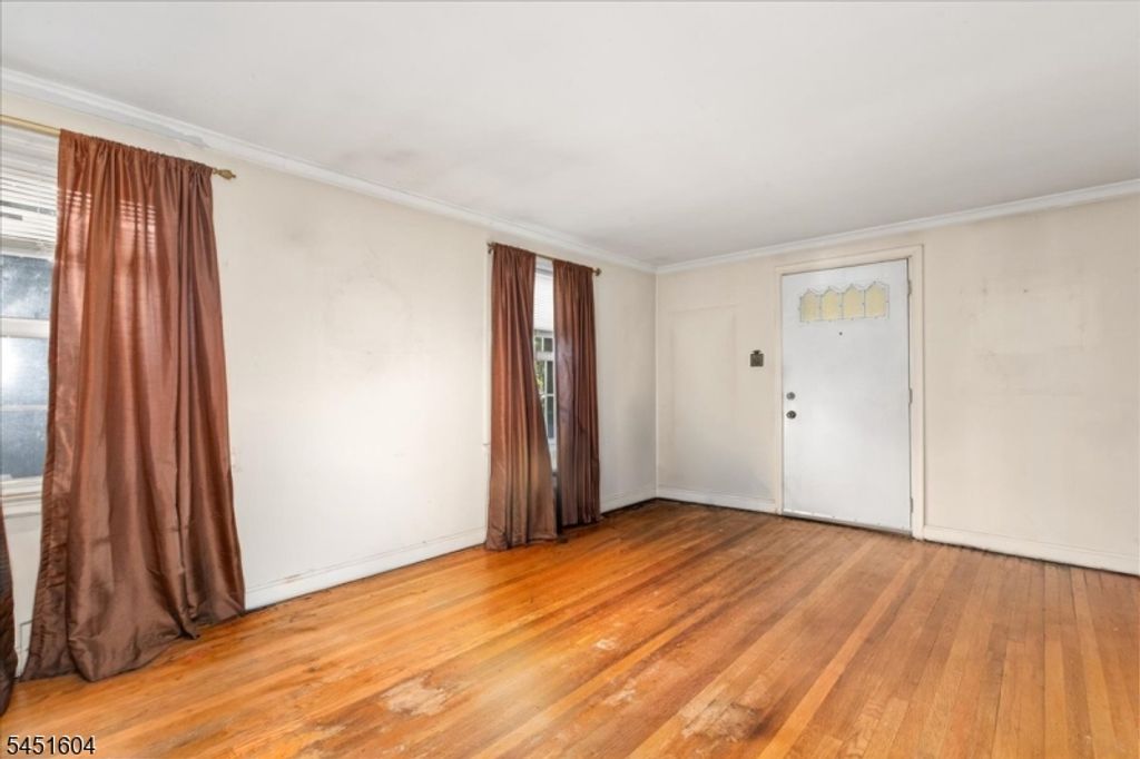 1014 Raritan Rd, Cranford Twp., NJ 07016 — photo 4