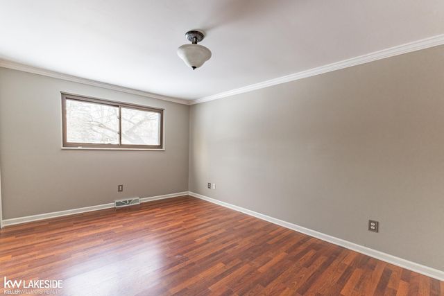 11048 Ranch Home Court, Shelby Twp, MI 48317