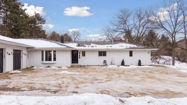 9353 Stonebridge Trail N, Stillwater, MN 55082