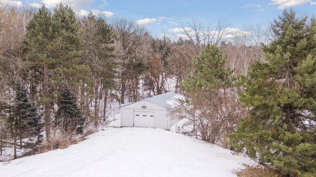 9353 Stonebridge Trail N, Stillwater, MN 55082