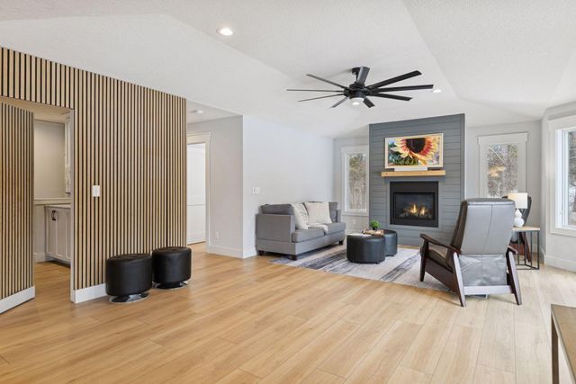 9353 Stonebridge Trail N, Stillwater, MN 55082