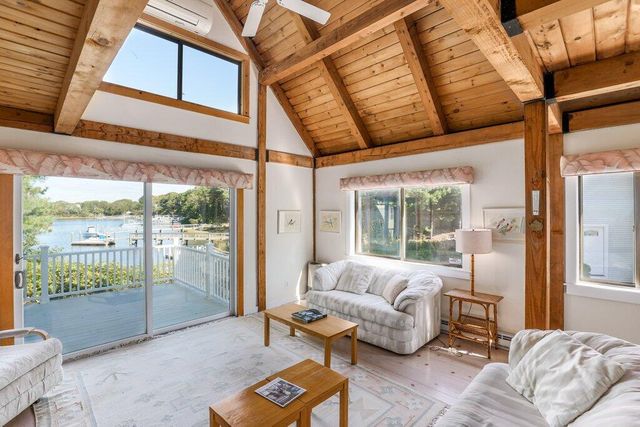 80 Summersea Road, Mashpee, MA 02649