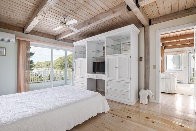 80 Summersea Road, Mashpee, MA 02649