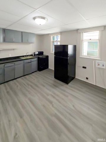 1411 W Maryland Street, Evansville, IN 47710