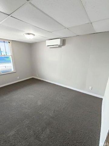 1411 W Maryland Street, Evansville, IN 47710
