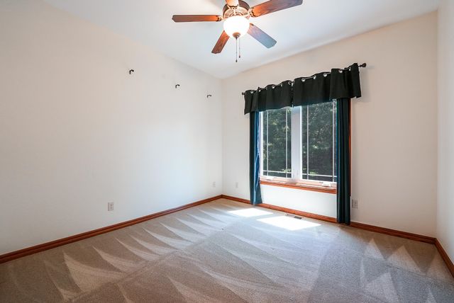 1910 N Jason Dr, El Dorado, KS 67042