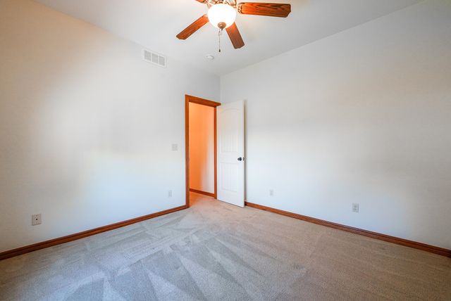 1910 N Jason Dr, El Dorado, KS 67042