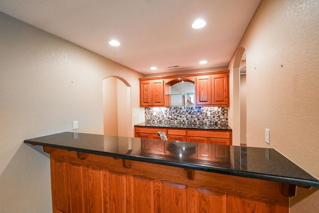 1910 N Jason Dr, El Dorado, KS 67042