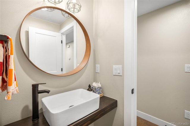 749 S Krameria Street, Denver, CO 80224