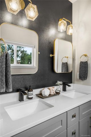 749 S Krameria Street, Denver, CO 80224