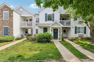 1013 Silverstone Drive 1013, Carpentersville, IL 60110
