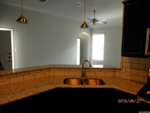 514 CREEKSIDE FRST, New Braunfels, TX 78130