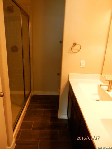 514 CREEKSIDE FRST, New Braunfels, TX 78130