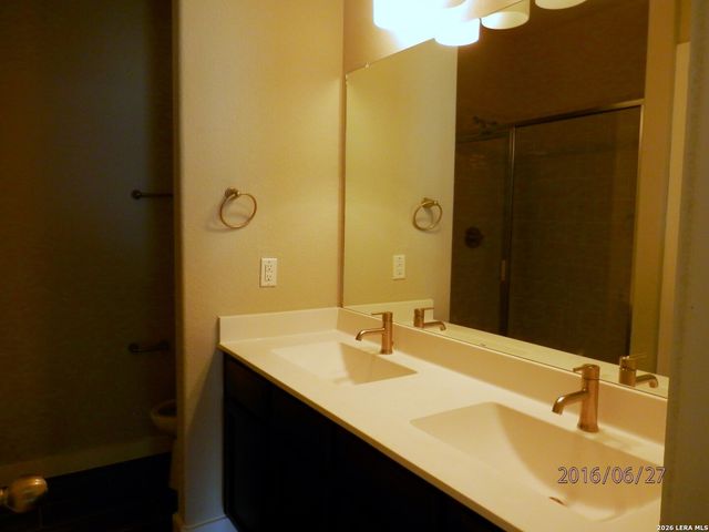 514 CREEKSIDE FRST, New Braunfels, TX 78130