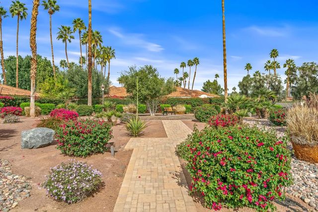 299 Cordoba Way, Palm Desert, CA 92260