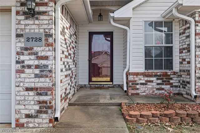 2728 Elfen Glen, Van Buren, AR 72956