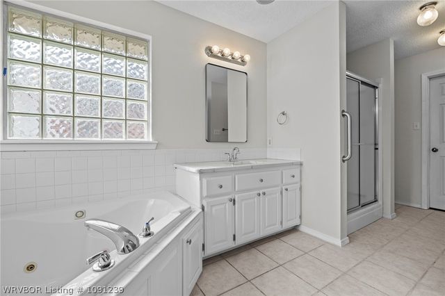 2728 Elfen Glen, Van Buren, AR 72956