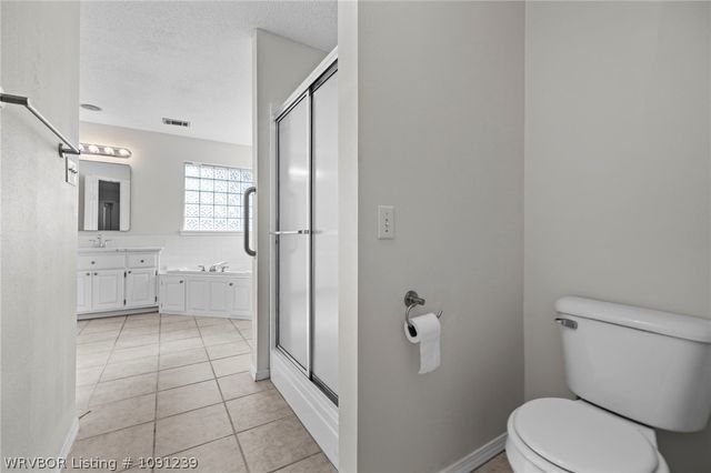 2728 Elfen Glen, Van Buren, AR 72956