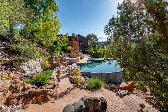 134 Back O Beyond Circle, Sedona, AZ 86336