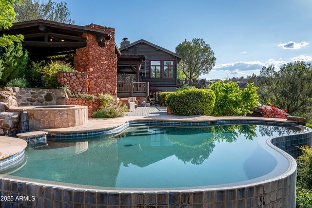 134 Back O Beyond Circle, Sedona, AZ 86336