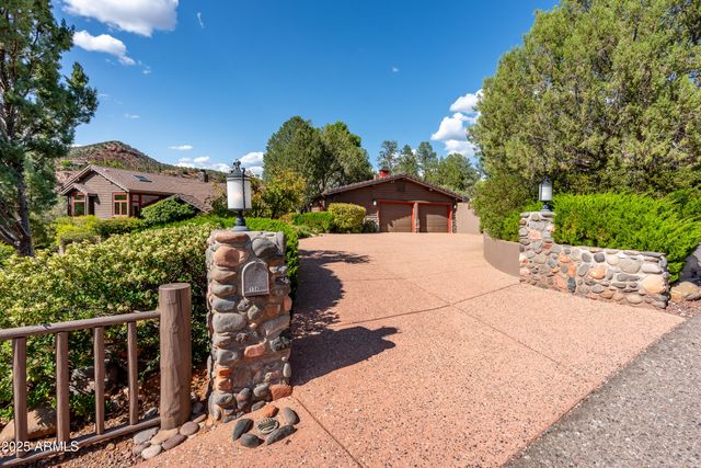 134 Back O Beyond Circle, Sedona, AZ 86336