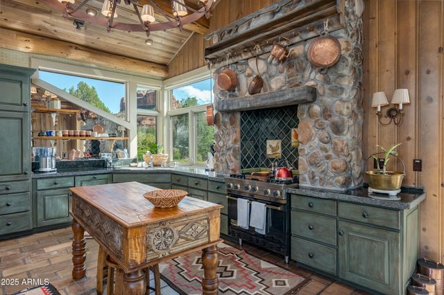 134 Back O Beyond Circle, Sedona, AZ 86336