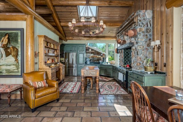 134 Back O Beyond Circle, Sedona, AZ 86336