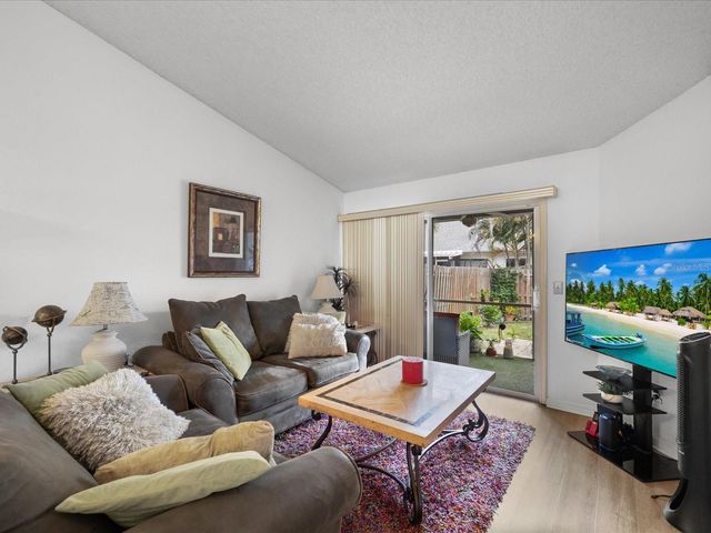 2538 W BROOK LANE, Clearwater, FL 33761