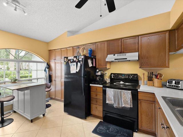 2538 W BROOK LANE, Clearwater, FL 33761
