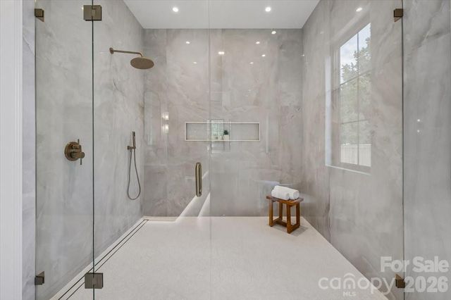 4635 Water Oak Road, Charlotte, NC 28211