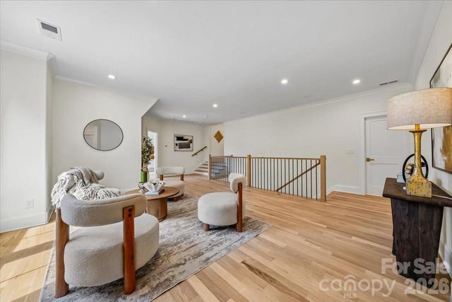 4635 Water Oak Road, Charlotte, NC 28211
