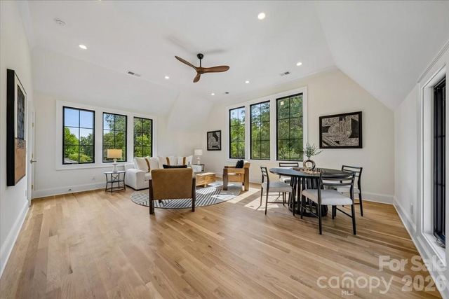 4635 Water Oak Road, Charlotte, NC 28211
