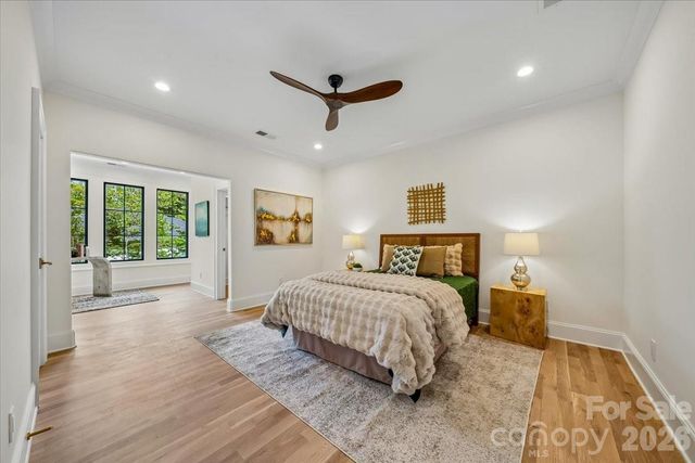 4635 Water Oak Road, Charlotte, NC 28211
