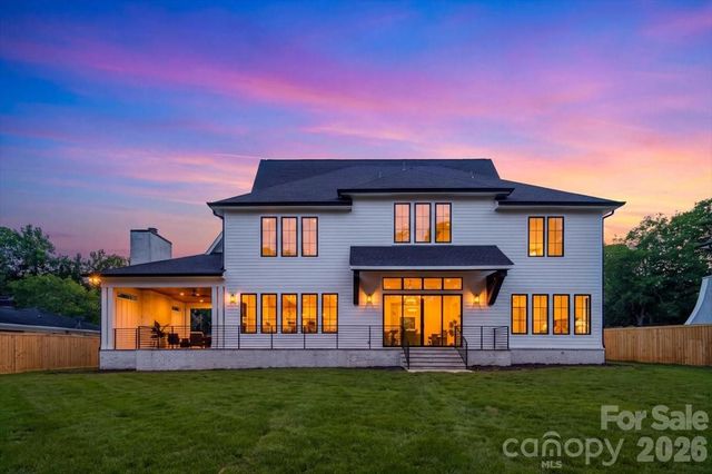 4635 Water Oak Road, Charlotte, NC 28211