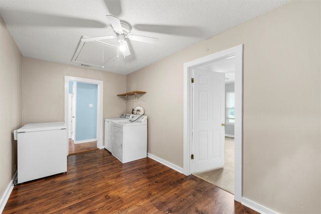 504 6TH Street, Valley Mills, TX 76689