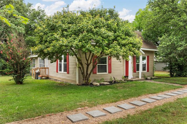 504 6TH Street, Valley Mills, TX 76689