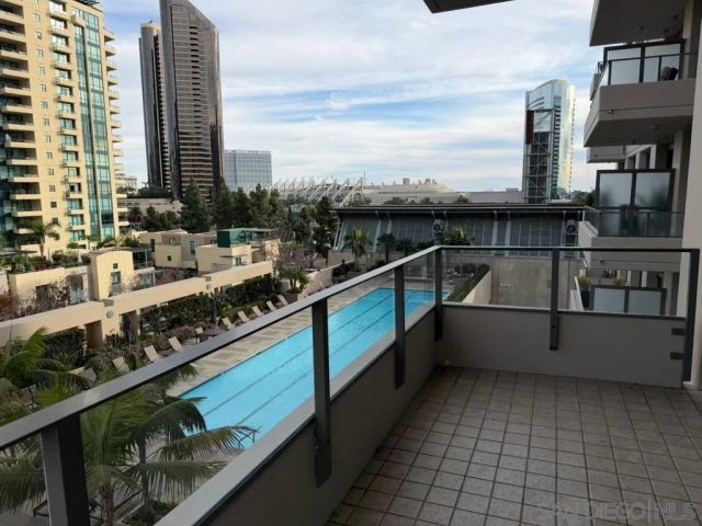 550 Front St 404, San Diego, CA 92101