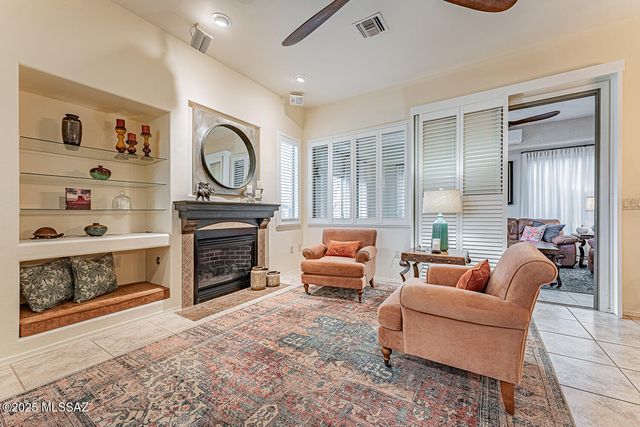 963 W Union Bell Drive, Green Valley, AZ 85614