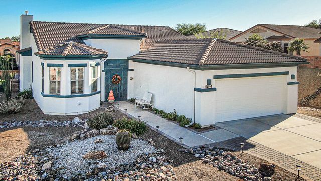 963 W Union Bell Drive, Green Valley, AZ 85614