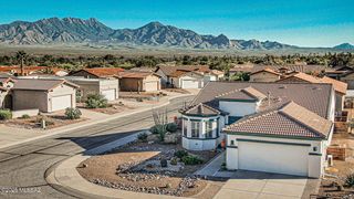 963 W Union Bell Drive, Green Valley, AZ 85614