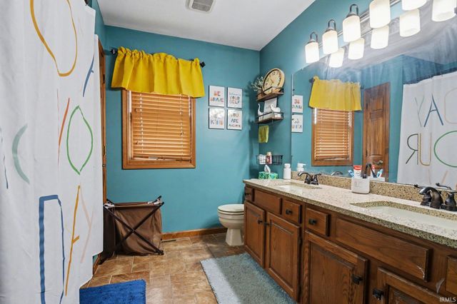 5605 Raleigh Drive, South Bend, IN 46614