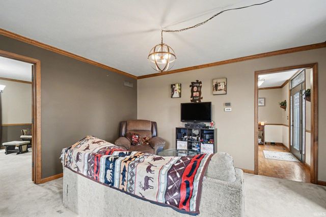 5605 Raleigh Drive, South Bend, IN 46614