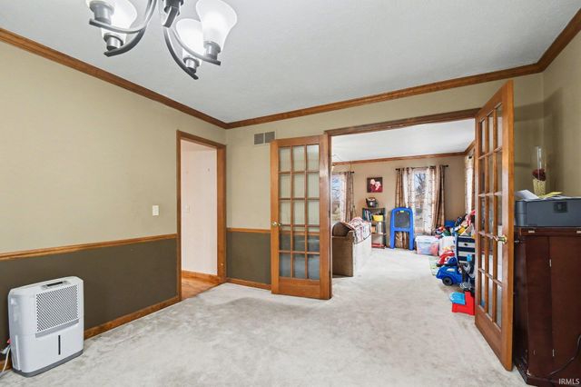 5605 Raleigh Drive, South Bend, IN 46614