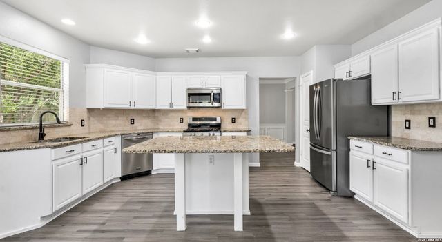 11223 JADESTONE BLVD, San Antonio, TX 78249