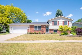 1804 Woodland Drive, Portage City, MI 49024