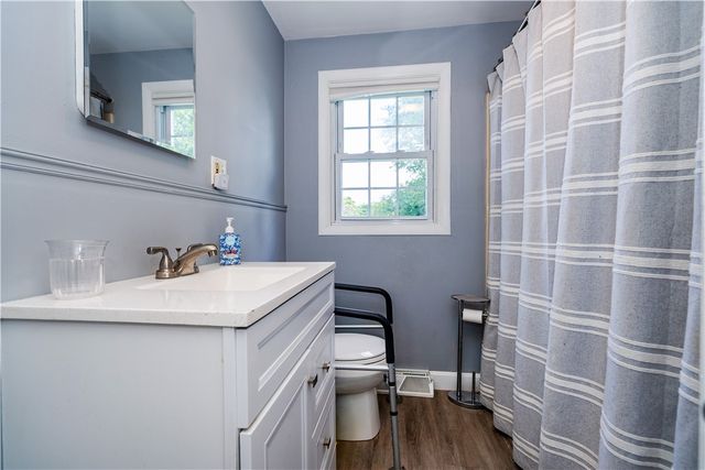 43 Topaz Drive, Warwick, RI 02818